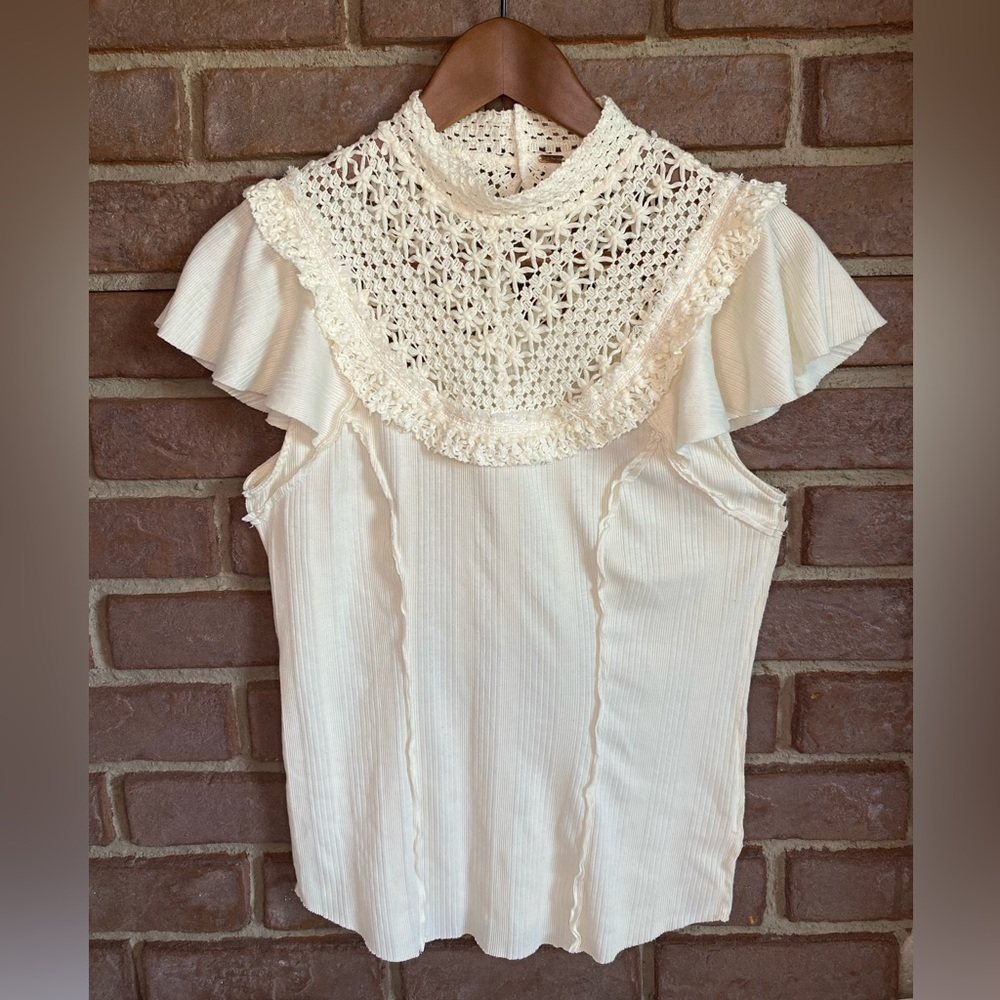 Free People Cream Lace Blouse Size Medium
